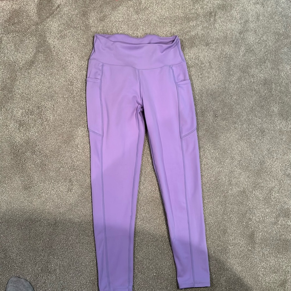 Earth yoga leggings size L EUC